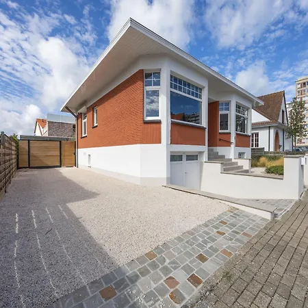 Semesterbostad In Near