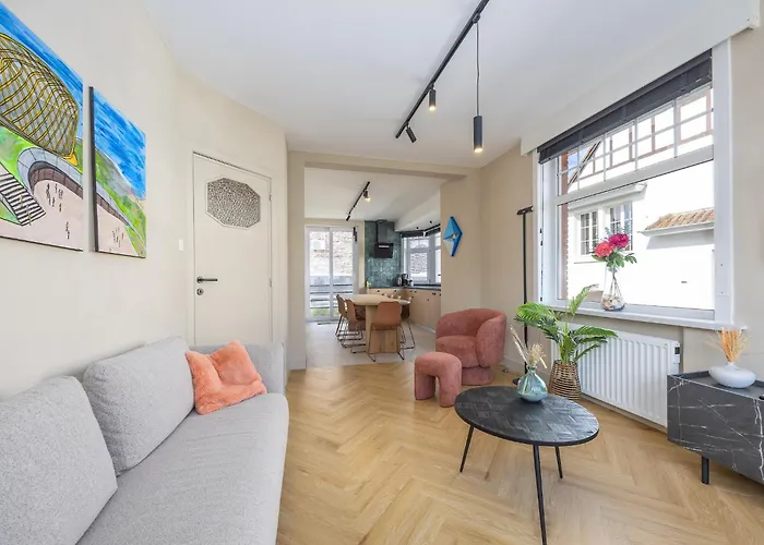 Semesterbostad In Near